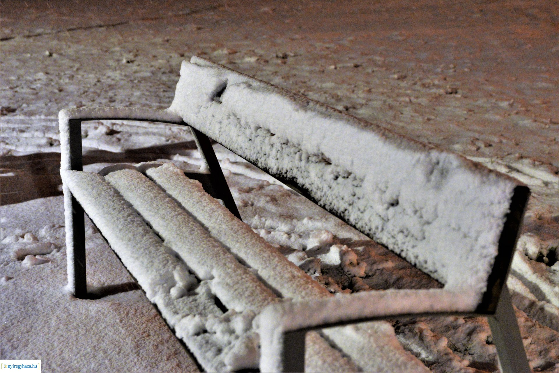 Esti séta a hóesésben