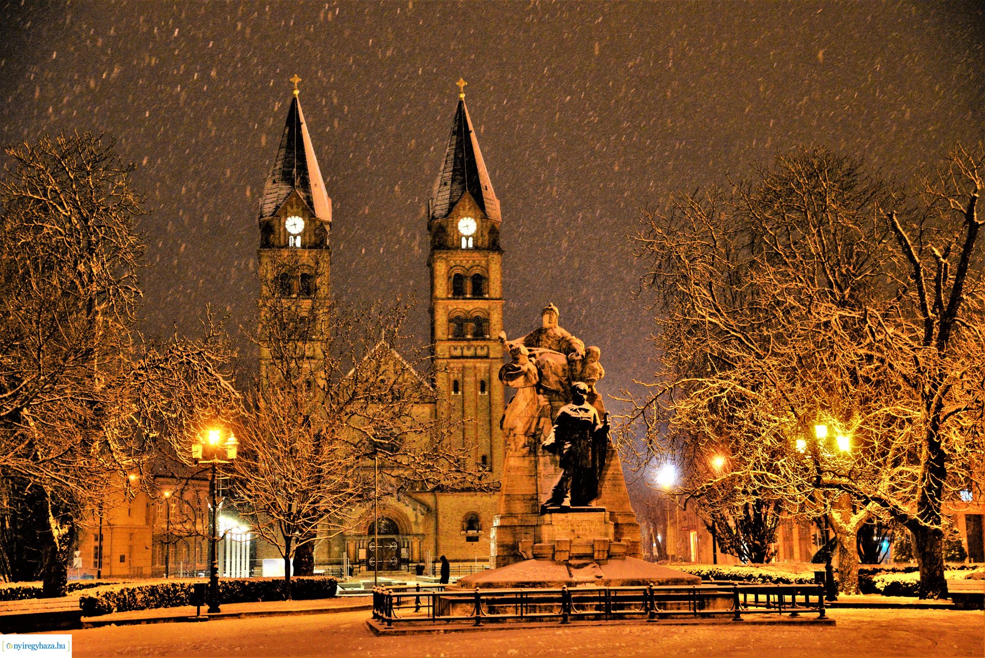 Esti séta a hóesésben