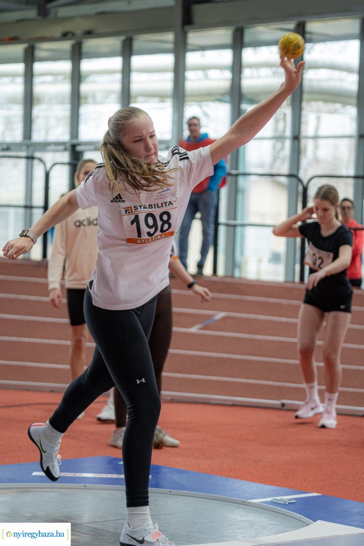 Észak-Szlovák fedettpályás atlétika bajnokság a Nyíregyházi Atlétika Centrumban