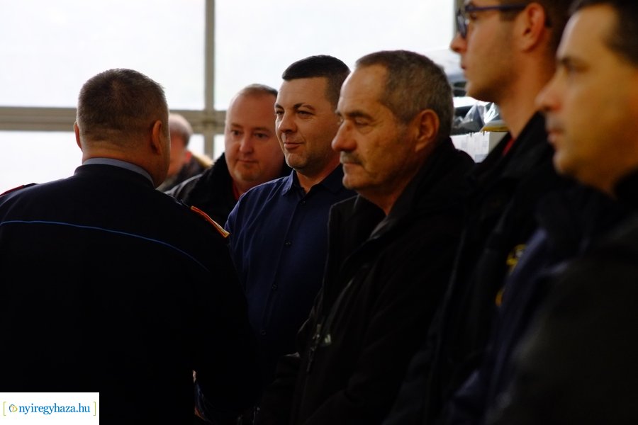 Eszközök átadása a katasztrófavédelemnél 20221222