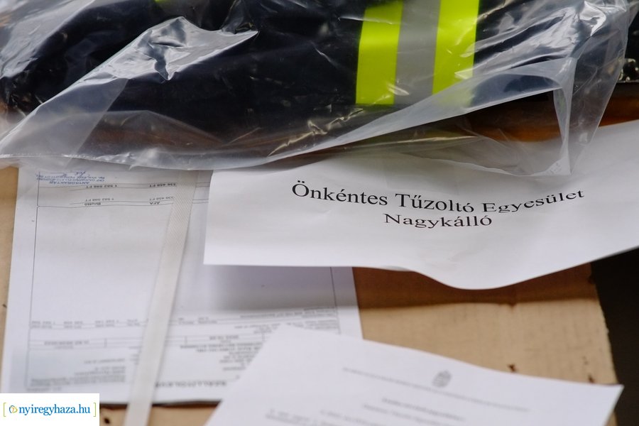 Eszközök átadása a katasztrófavédelemnél 20221222