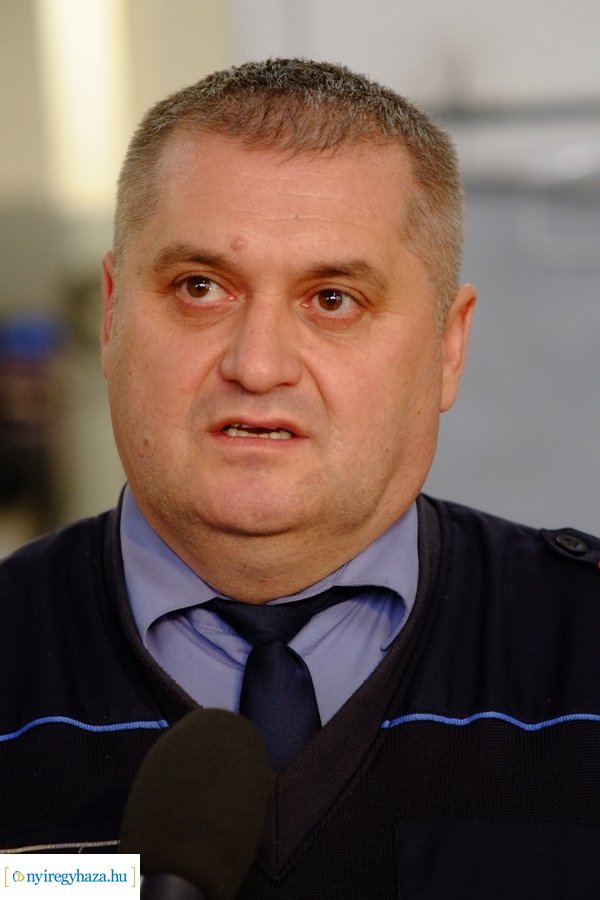 Eszközök átadása a katasztrófavédelemnél 20221222