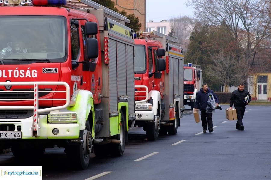 Eszközök átadása a katasztrófavédelemnél 20221222