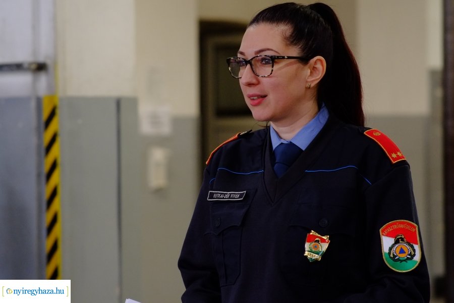 Eszközök átadása a katasztrófavédelemnél 20221222