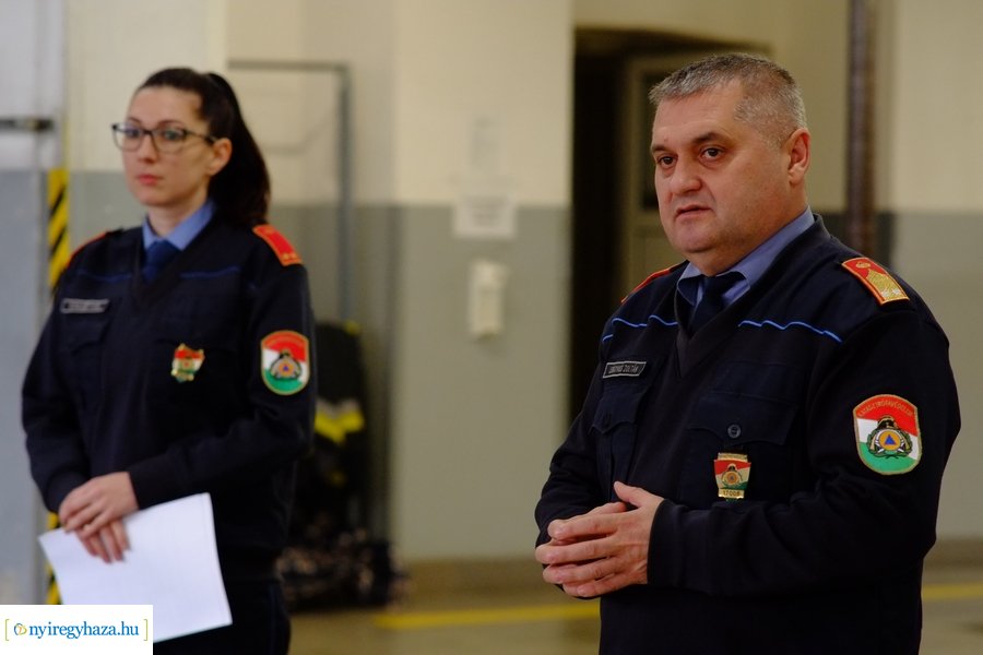 Eszközök átadása a katasztrófavédelemnél 20221222