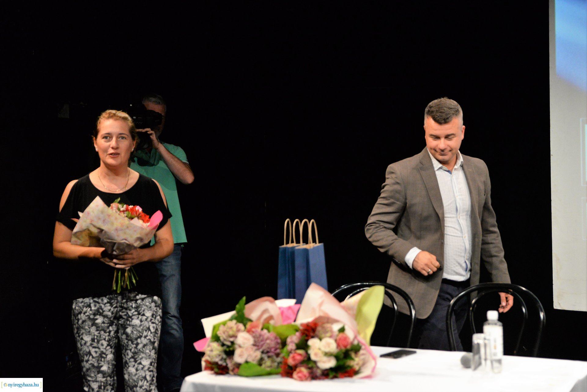 Évadnyitó társulati ülés a Móricz Zsigmond Színházban 2023