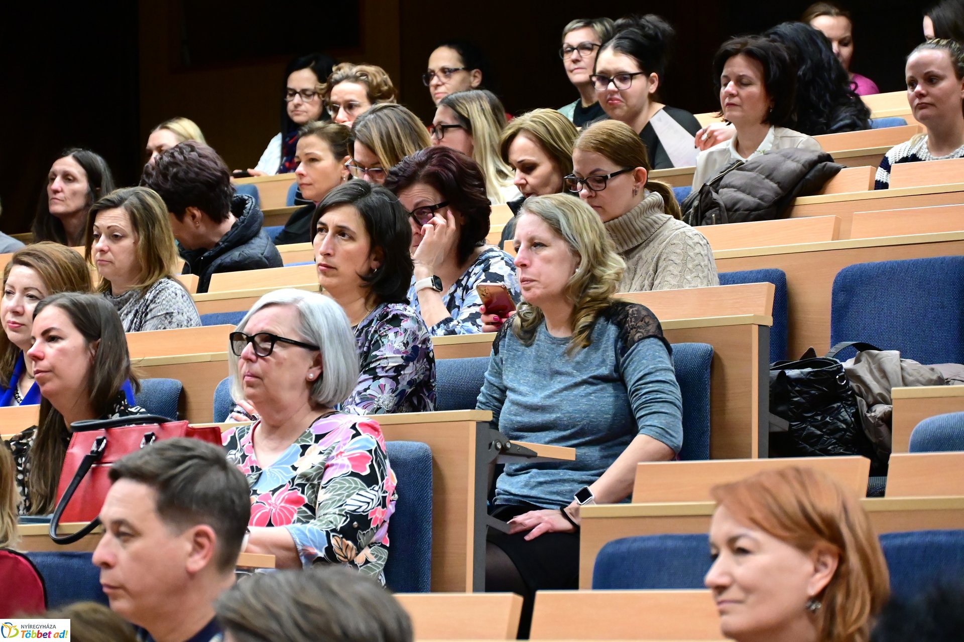 Éves jelzőrendszeri szakmai tanácskozás Nyíregyházán