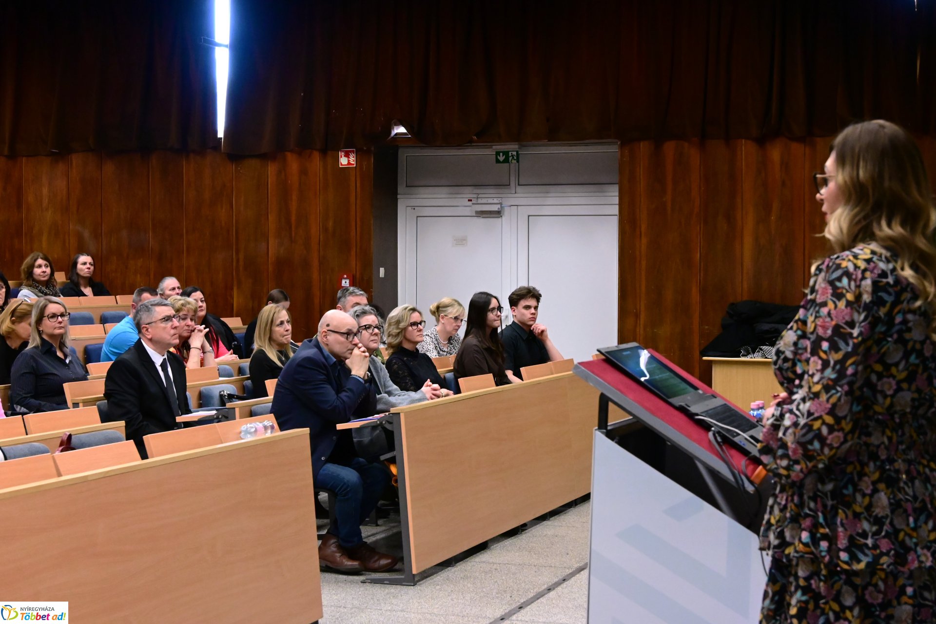 Éves jelzőrendszeri szakmai tanácskozás Nyíregyházán