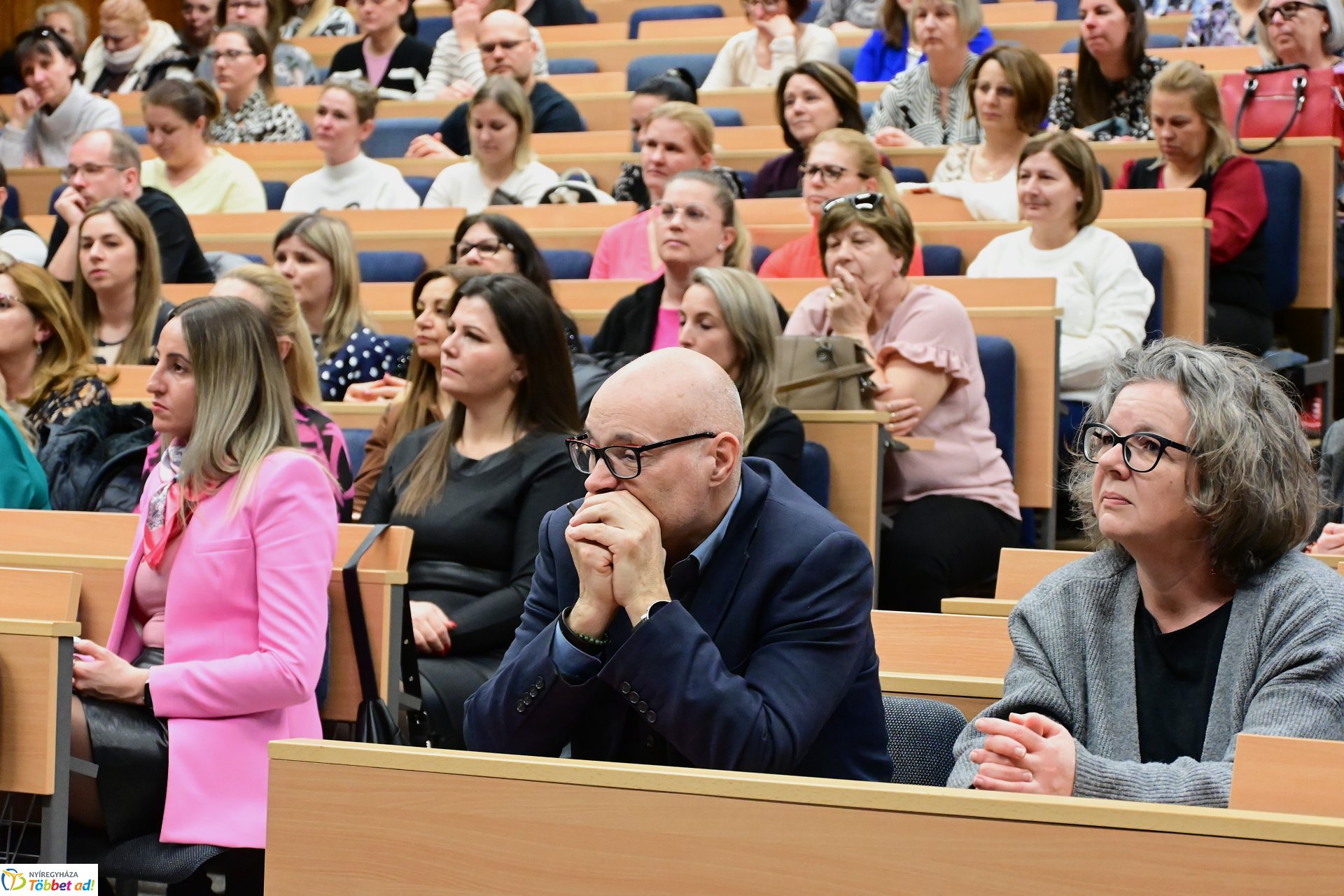 Éves jelzőrendszeri szakmai tanácskozás Nyíregyházán