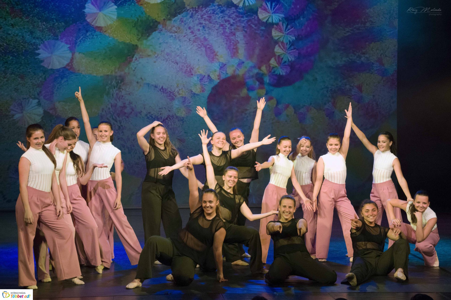Évzáró táncestjét tartotta a RE-flex Moderntánc Stúdió