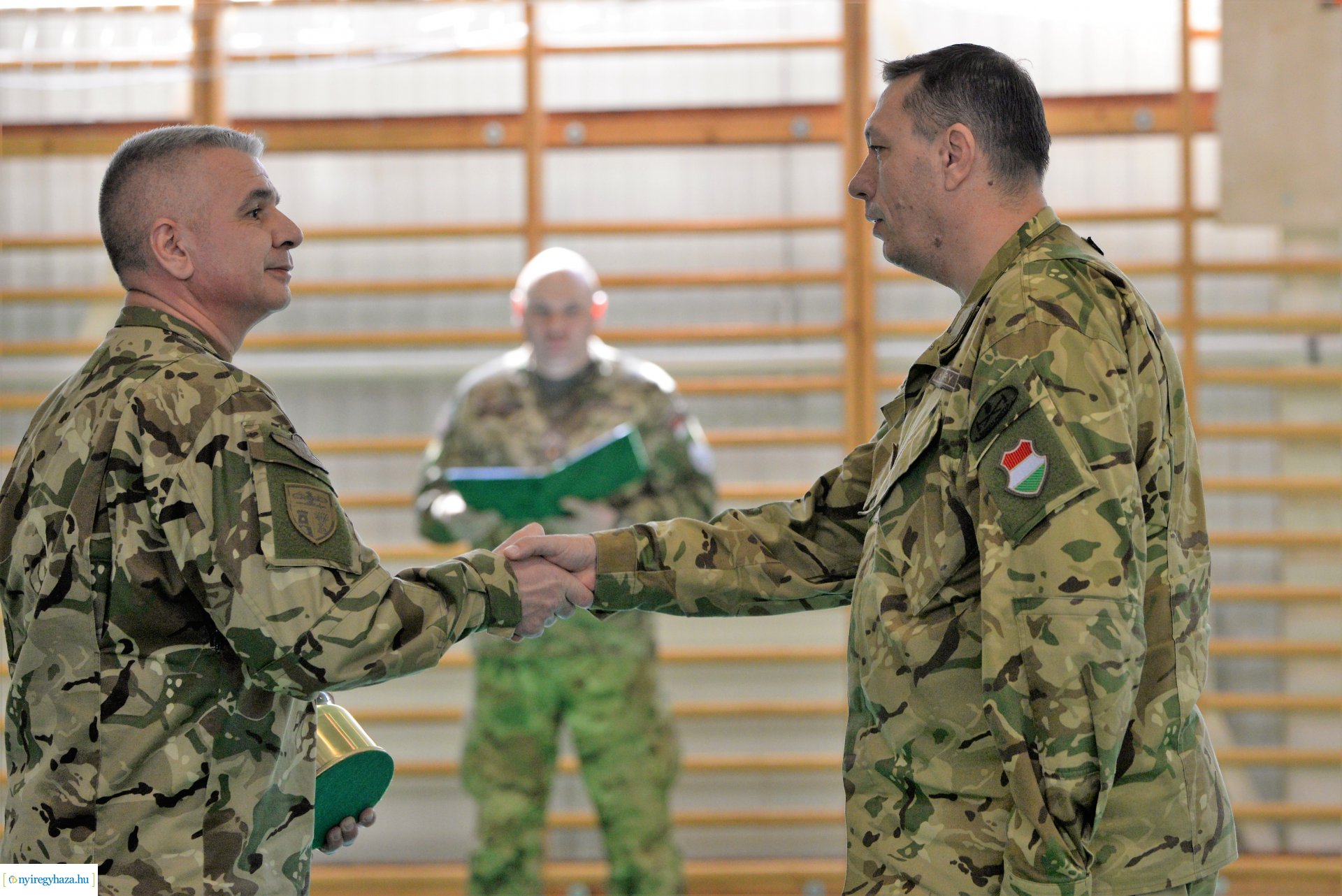 Ezredparancsnoki beosztás átadás-átvétel