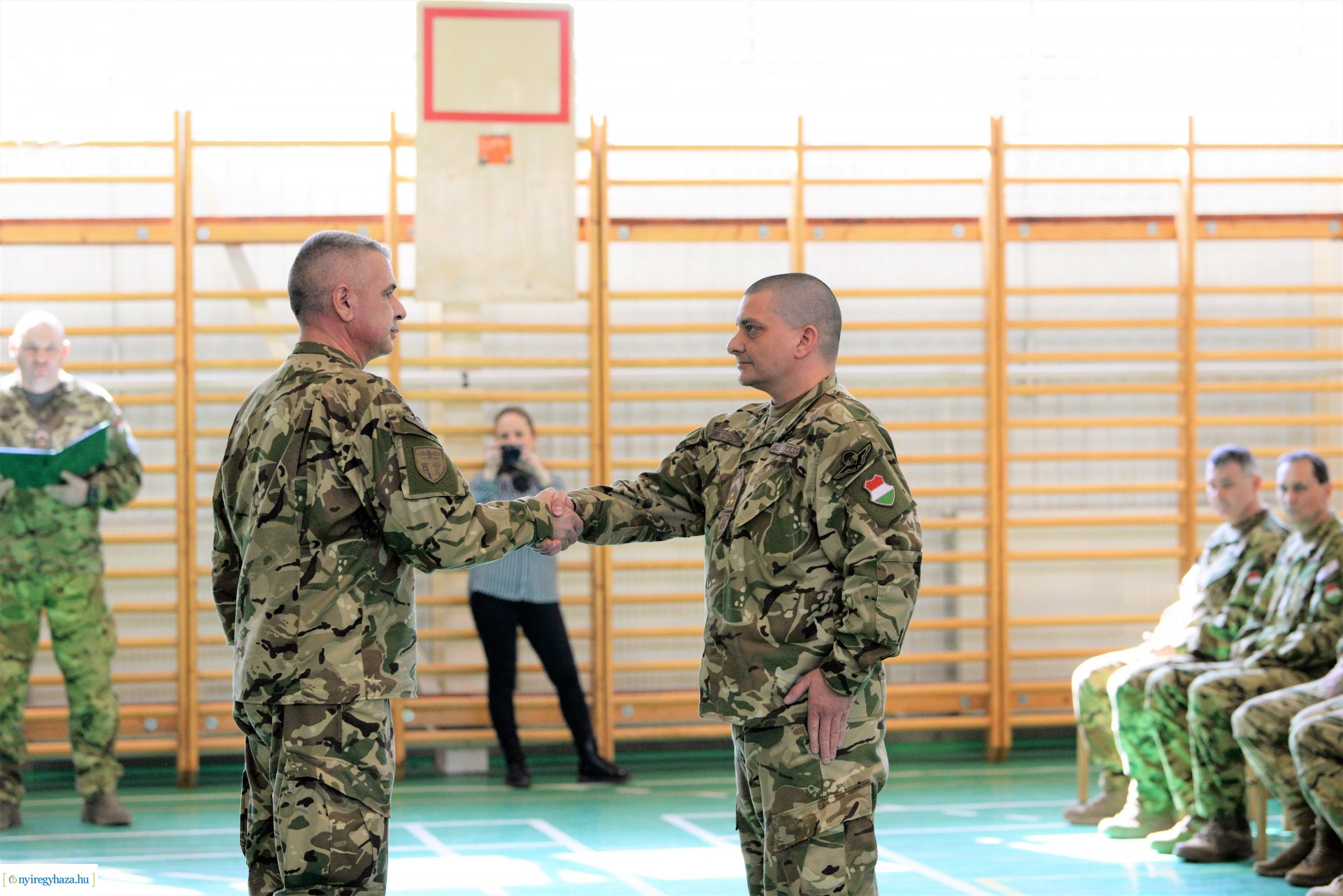 Ezredparancsnoki beosztás átadás-átvétel
