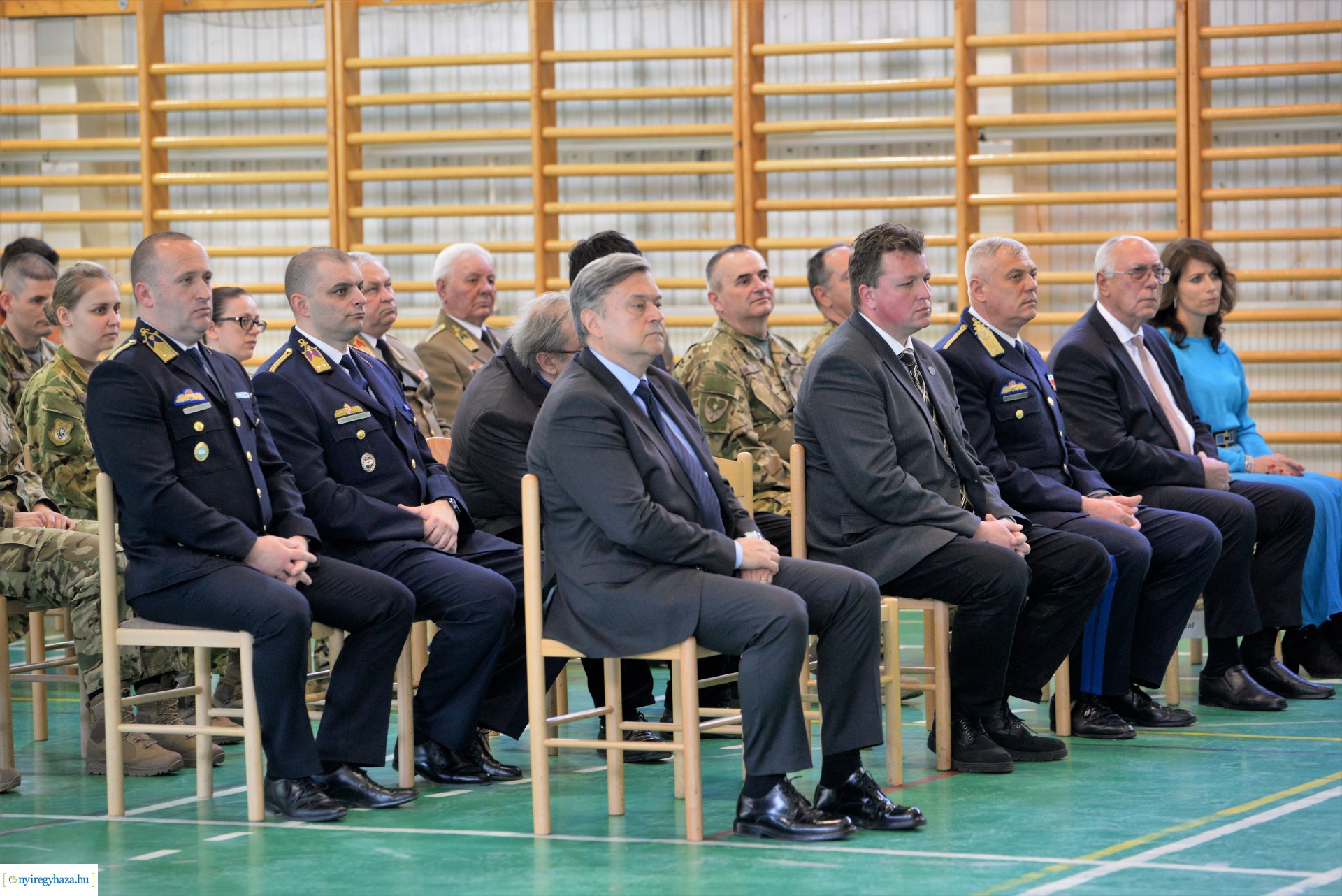 Ezredparancsnoki beosztás átadás-átvétel