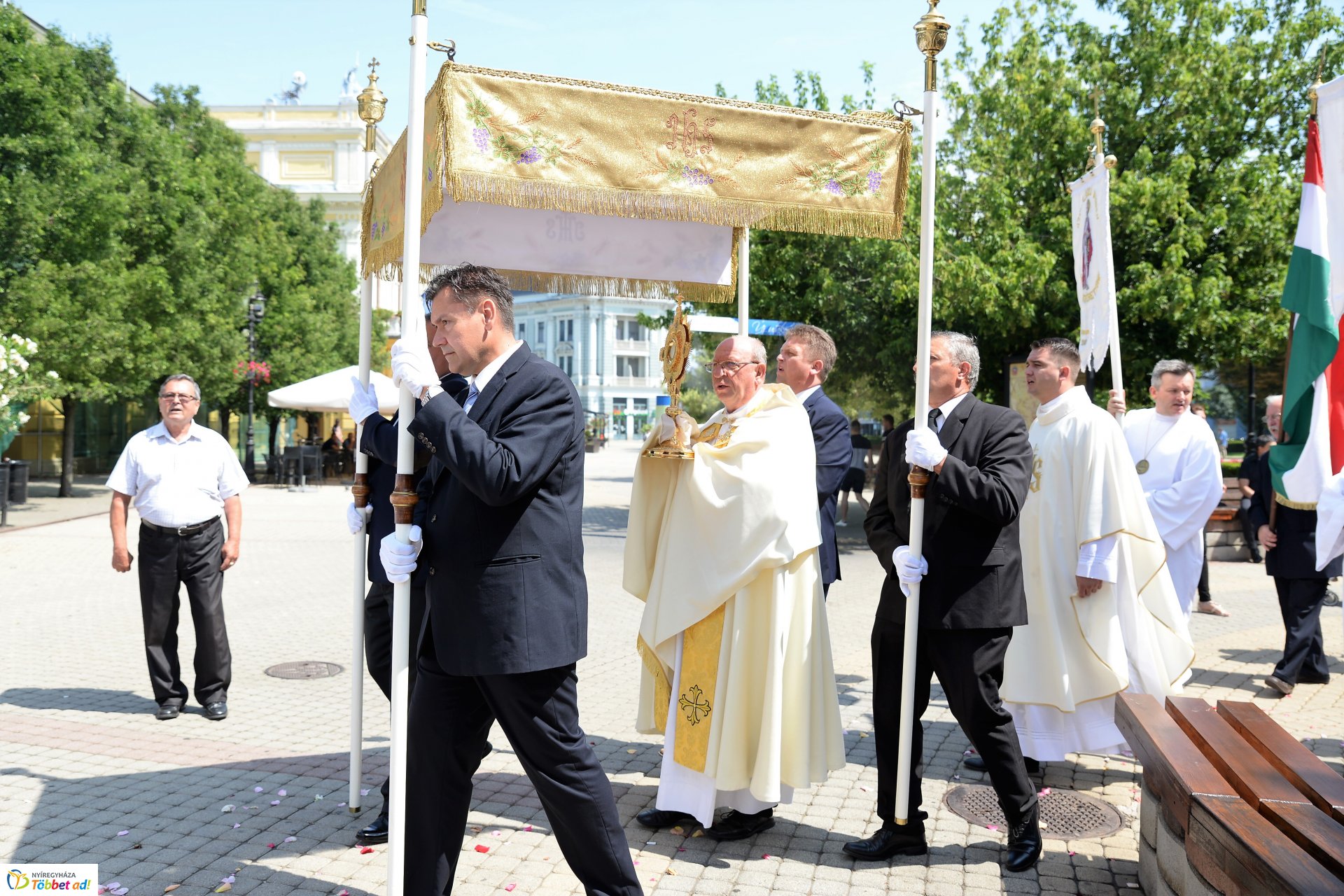 Ezüstmise Úrnapján