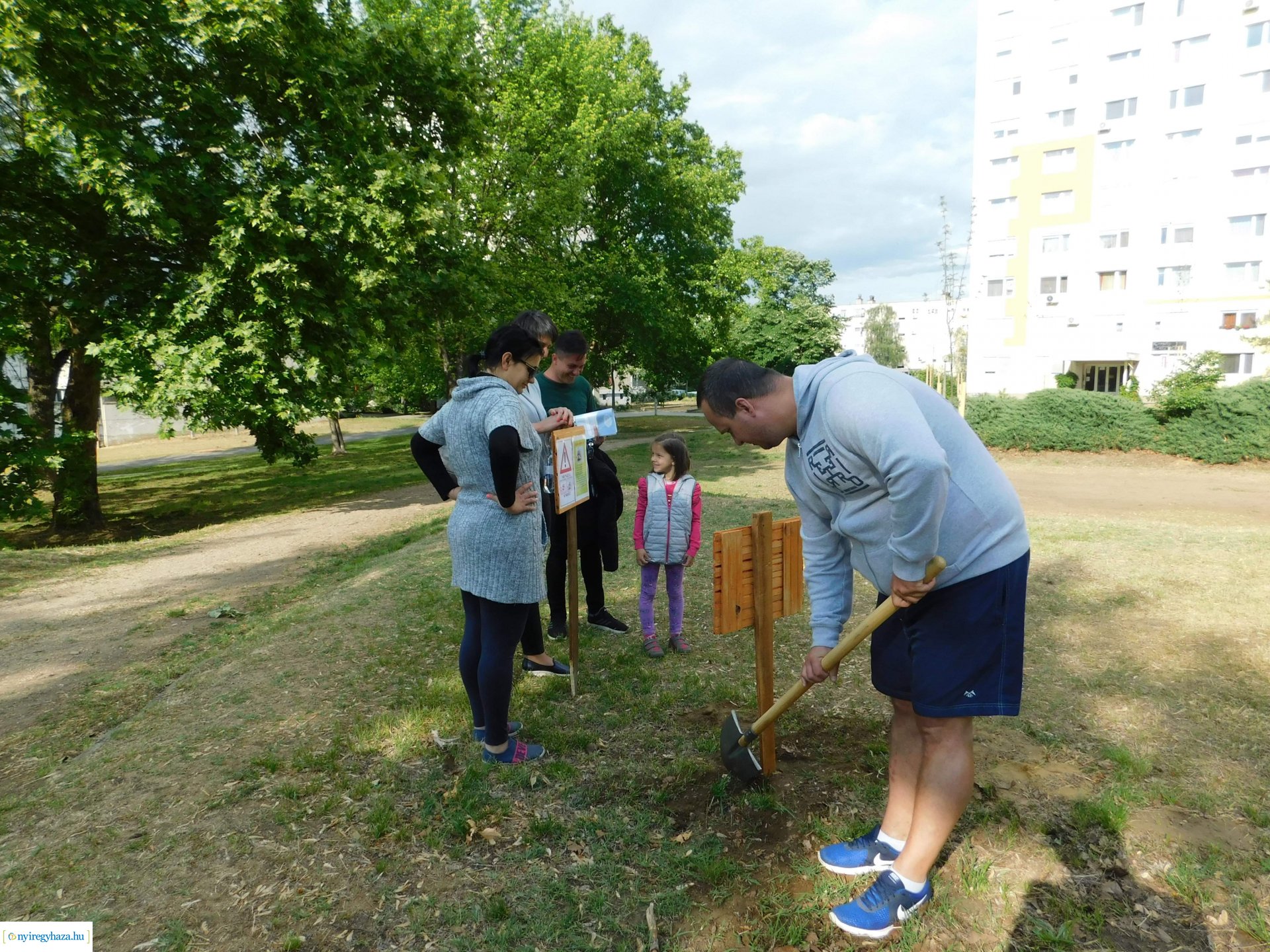 Fa táblák a Jósavárosban
