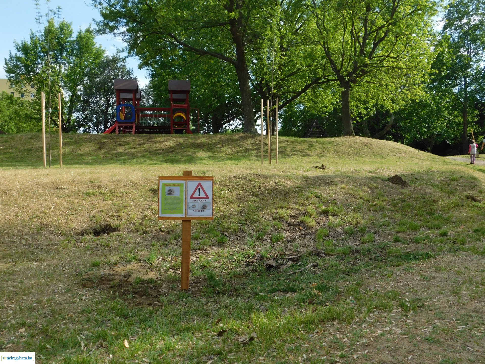 Fa táblák a Jósavárosban