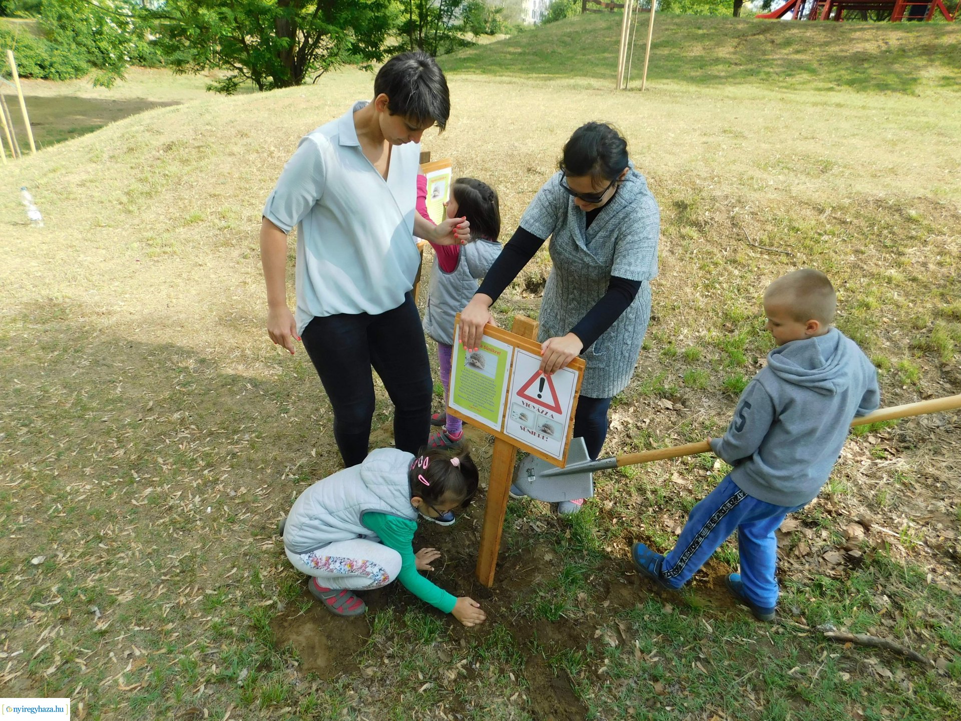 Fa táblák a Jósavárosban