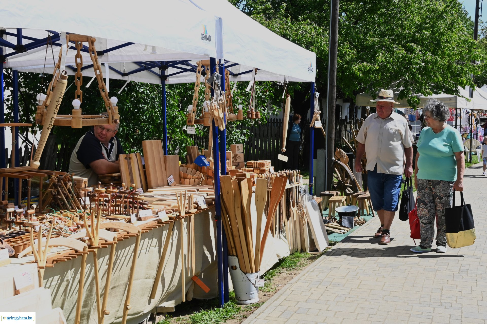 Falusi majális a Sóstói Múzeumfaluban