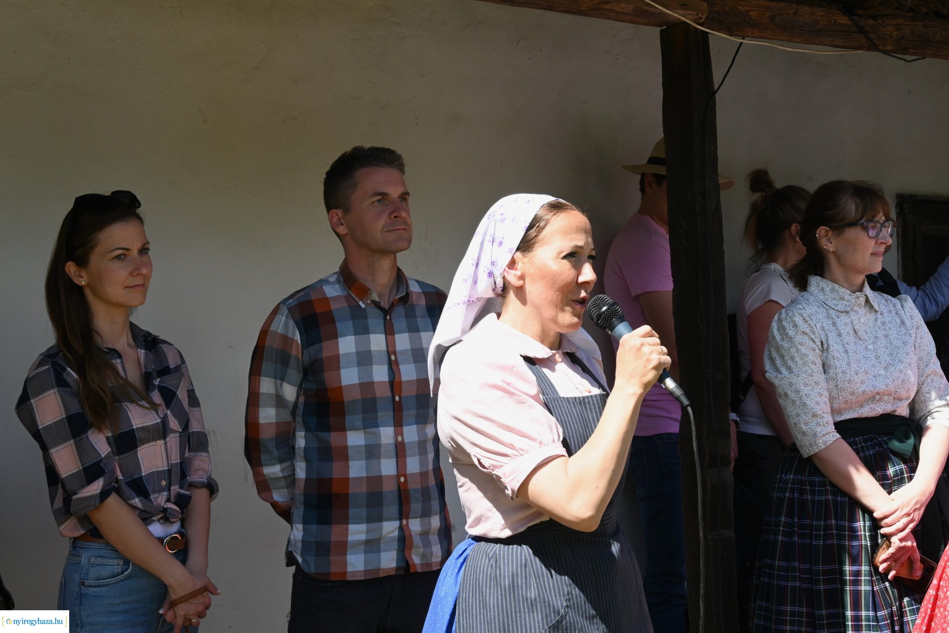 Falusi majális a Sóstói Múzeumfaluban