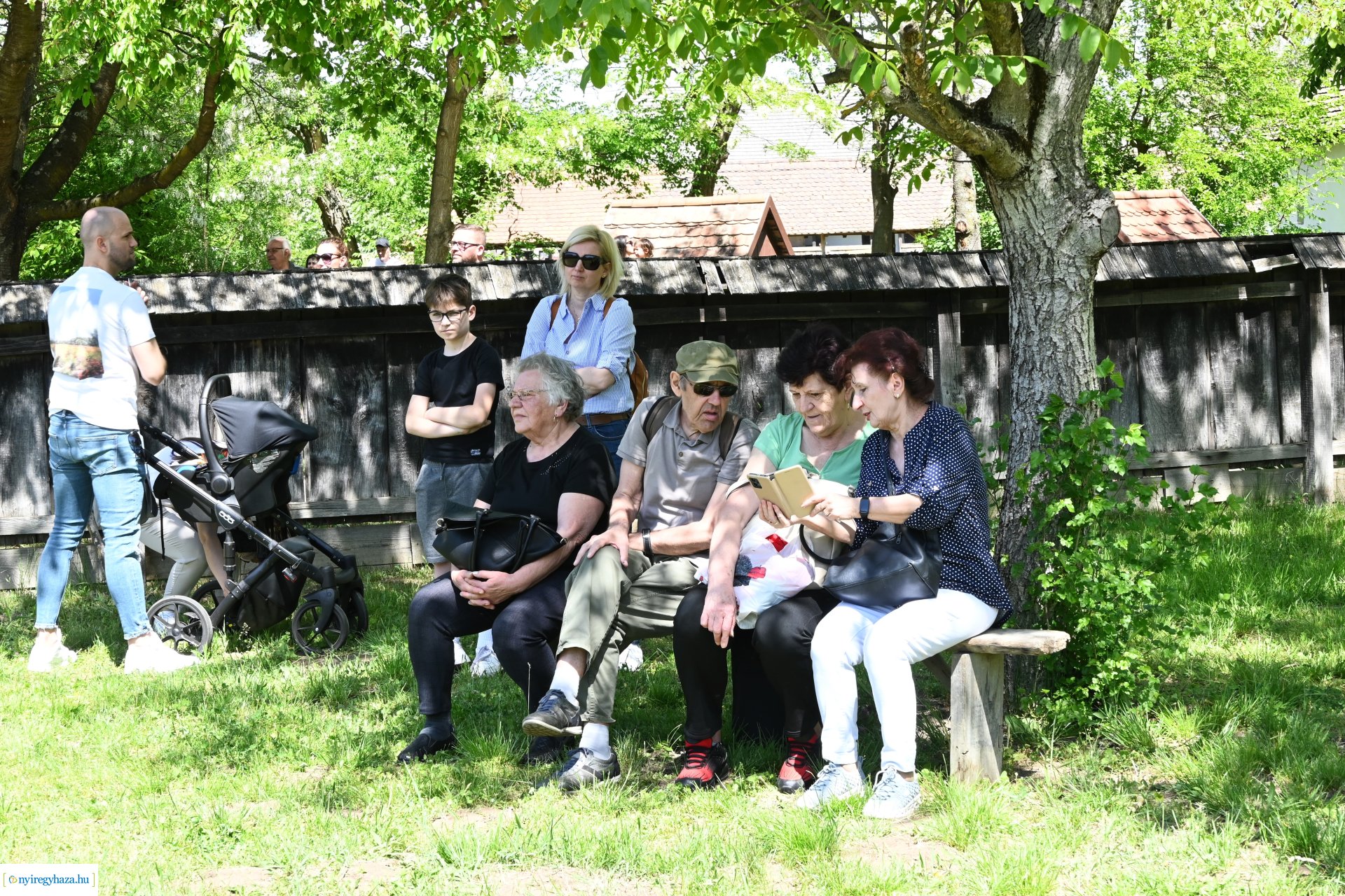 Falusi majális a Sóstói Múzeumfaluban