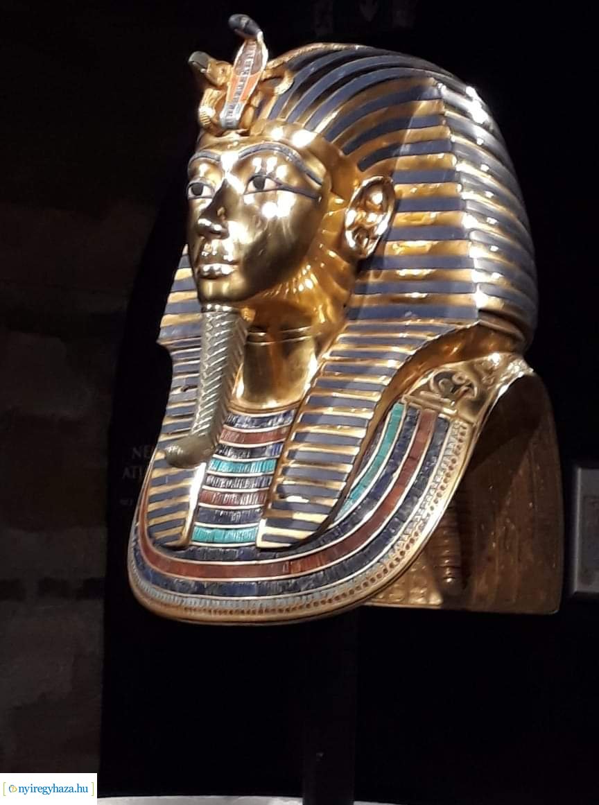 Fáraóval találkoztak Budapesten a Szent Imre gimnázium diákjai