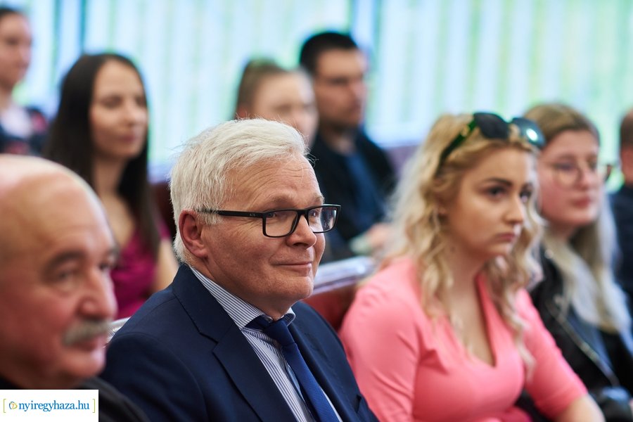 Farkas Bertalan az egyetemen