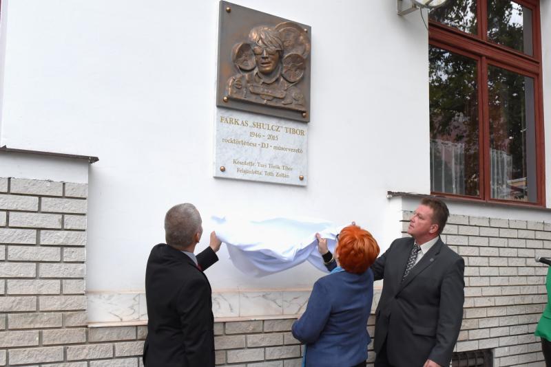Farkas "Shulcz Tibor" emléktábla avatása