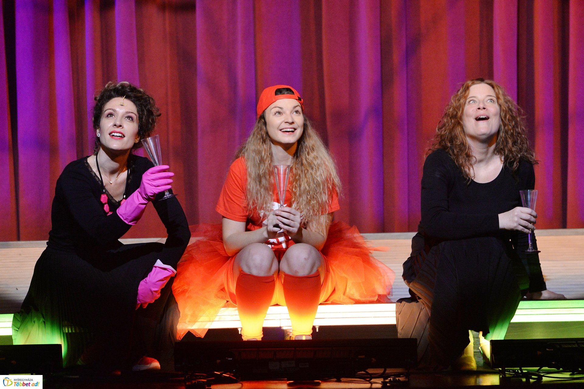 FARKAS VS PIROSKA  gyermekelőadás a Móricz Zsigmond Színházban