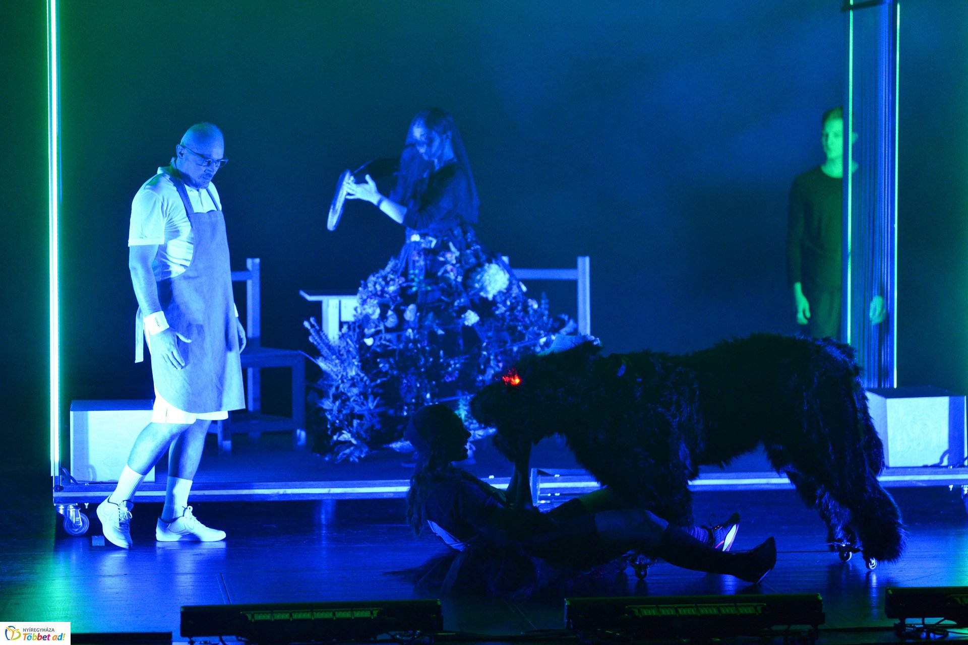 FARKAS VS PIROSKA  gyermekelőadás a Móricz Zsigmond Színházban