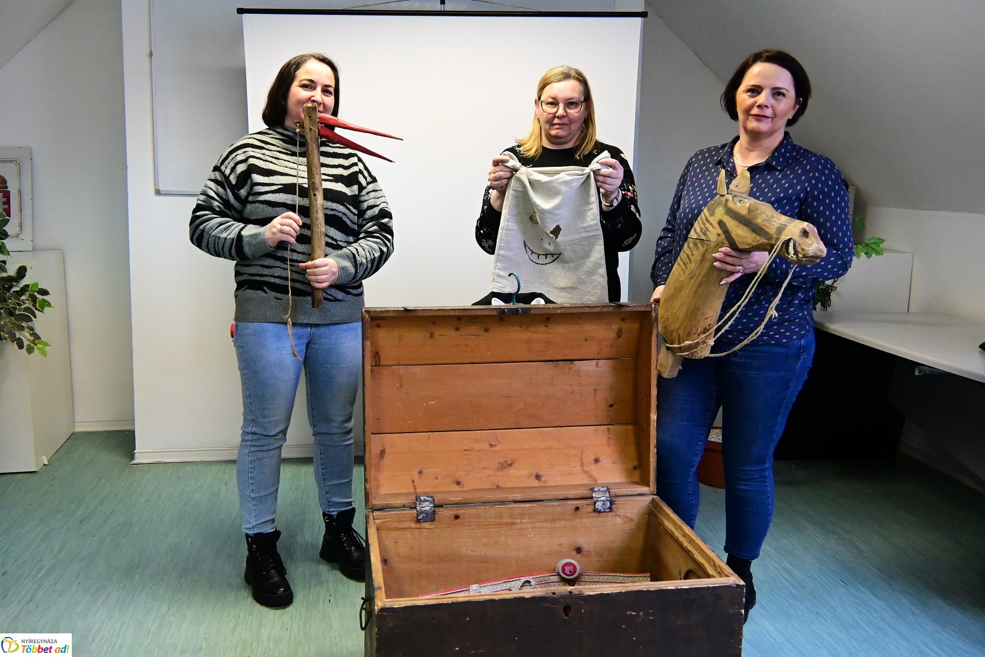 Farsang a ládafiából - utazó múzeum előadása a Ridensben