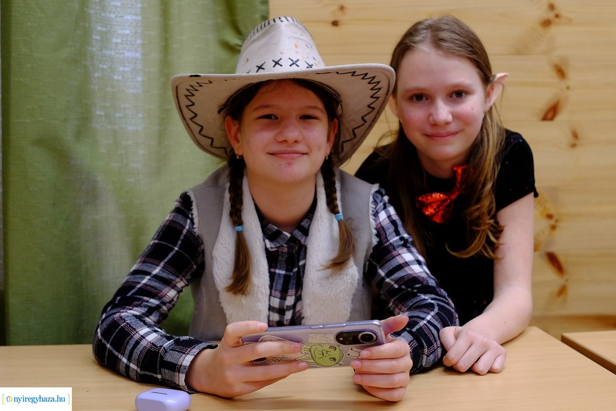 Farsang az evangélikus iskolában