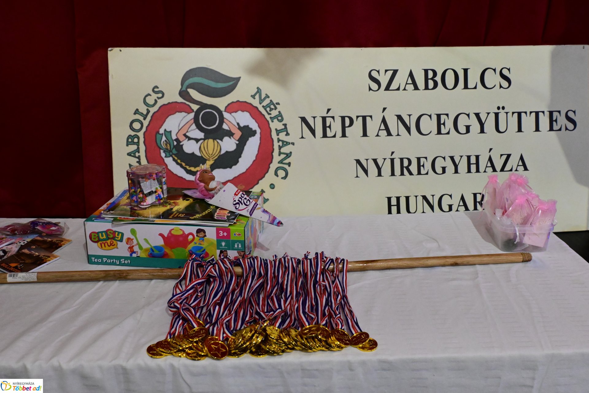 Farsangi forgatag a Kölyökvárban