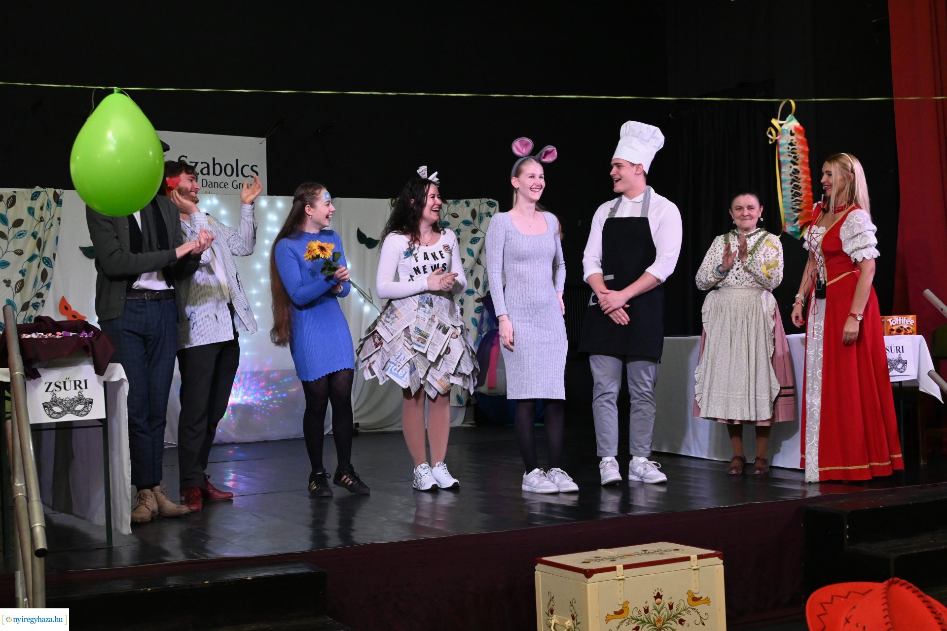 Farsangi "Kölyökidő" - maskarás mulatság  a Kölyökvárban 