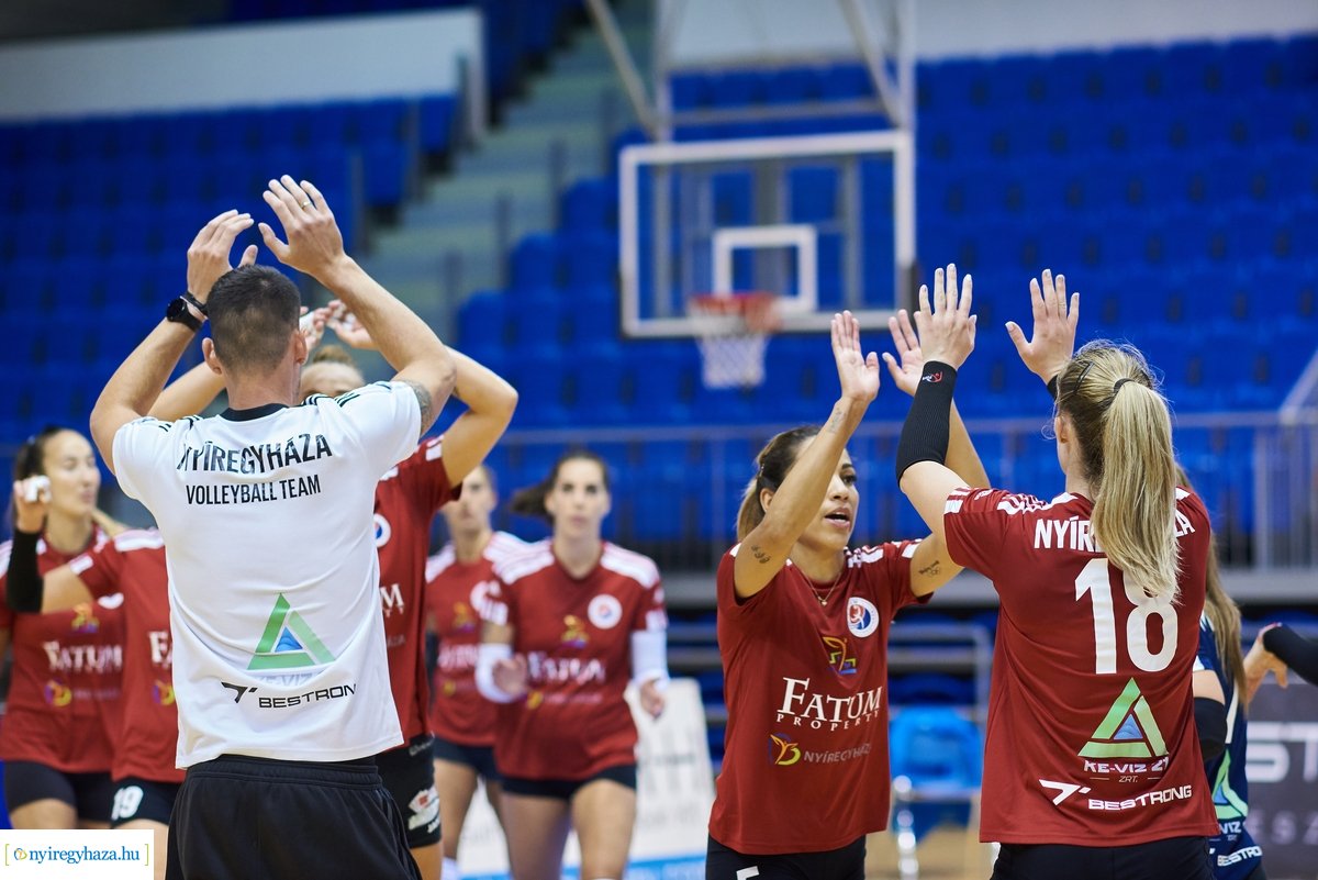 FATUM Kupa -- UTE-Fatum női röpi 20210917