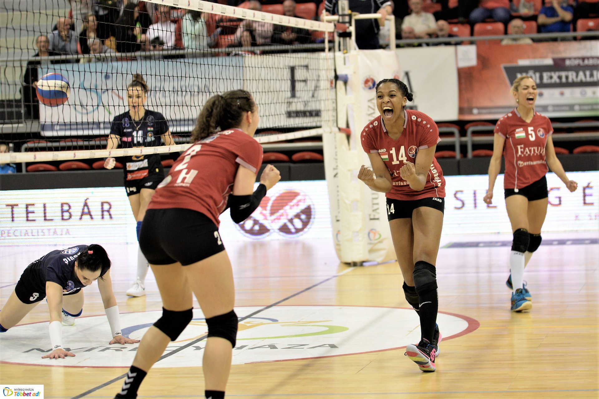 Fatum Nyíregyháza-Békéscsaba női röplabda 03-24