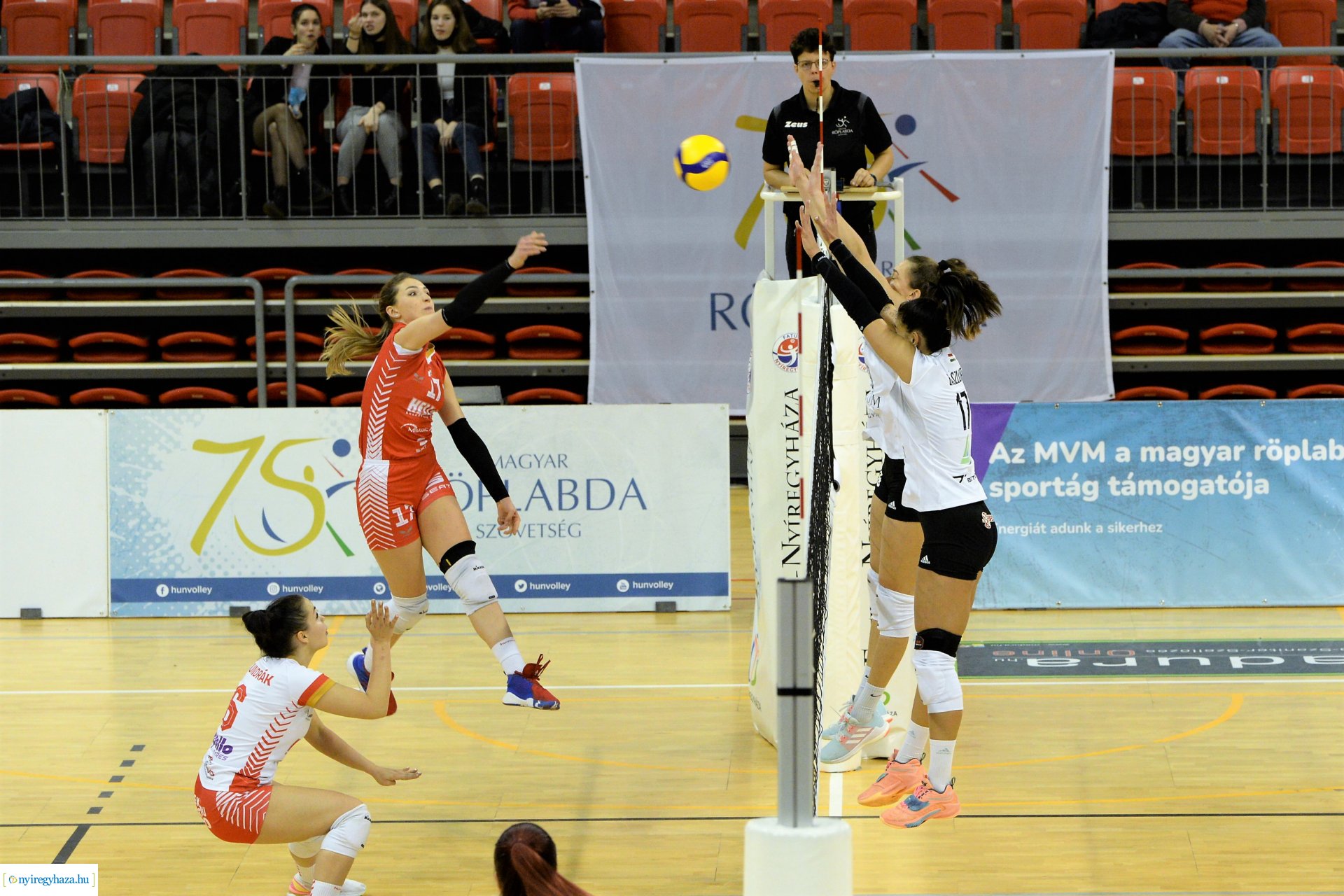 FATUM Nyíregyháza -DVTK röplabda mérkőzés