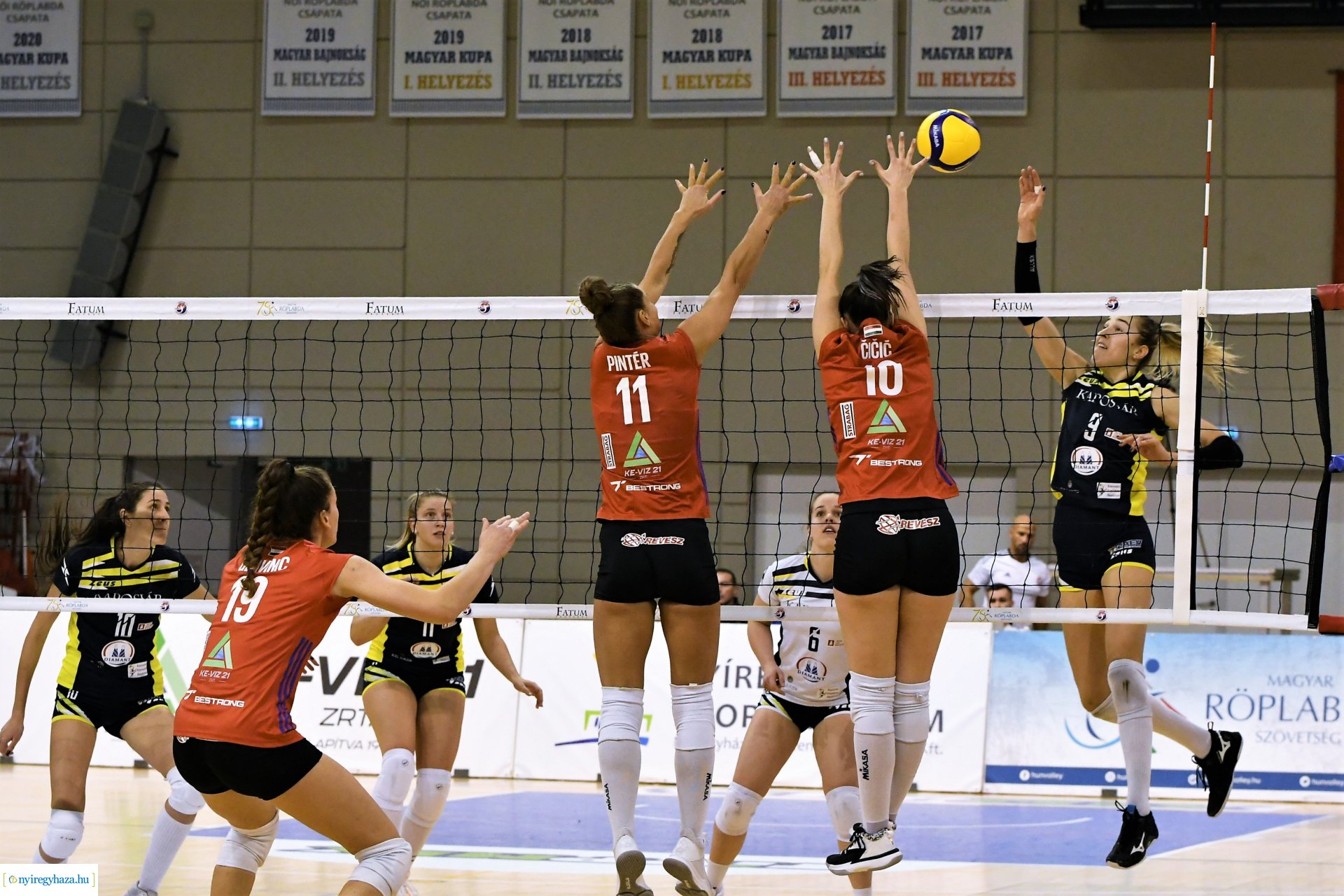 Fatum Nyíregyháza - Kaposvár női röplabda mérkőzés az Extraligában
