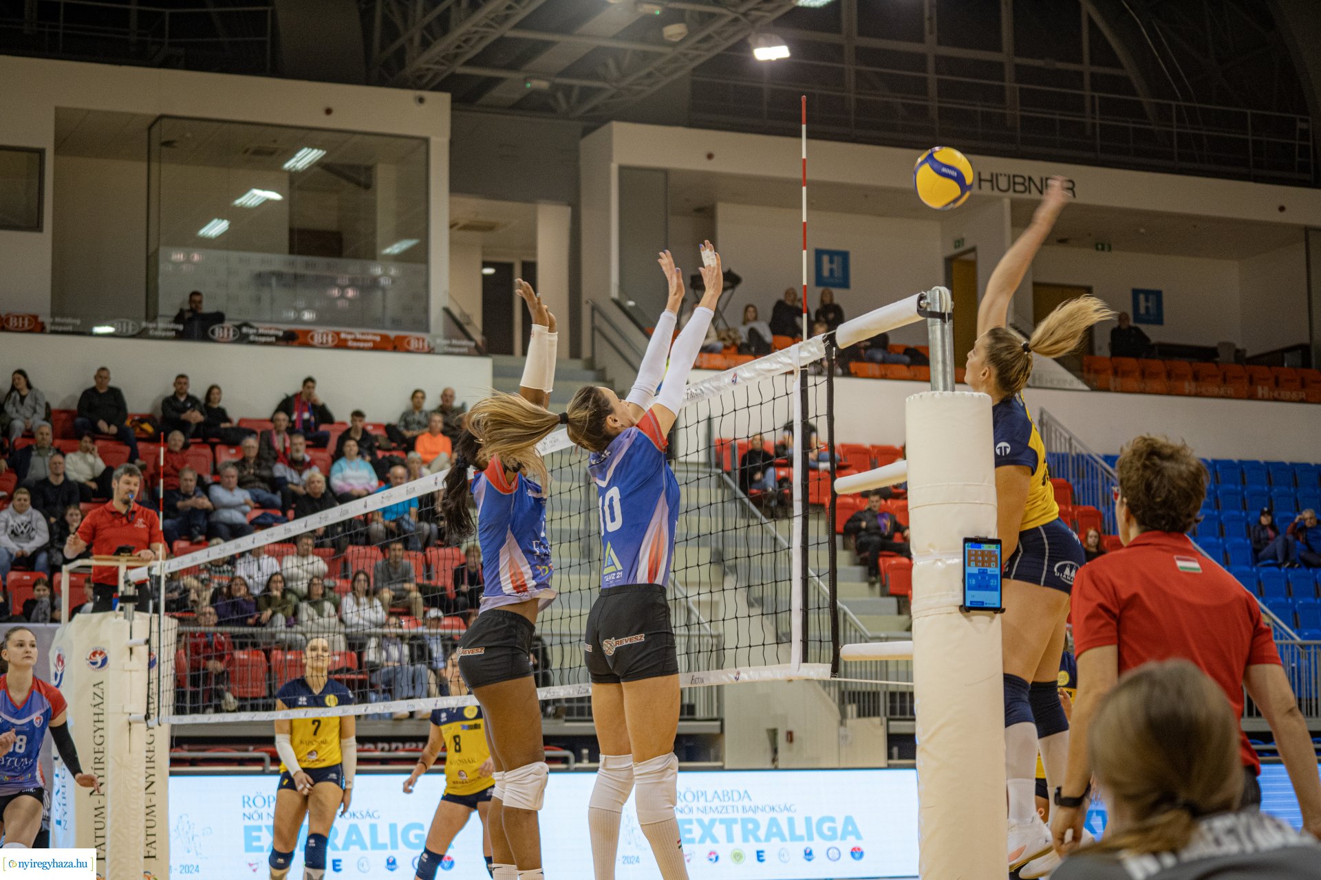 FATUM-Nyíregyháza - KNRC Női röplabda mérkőzés a Continental Arénában