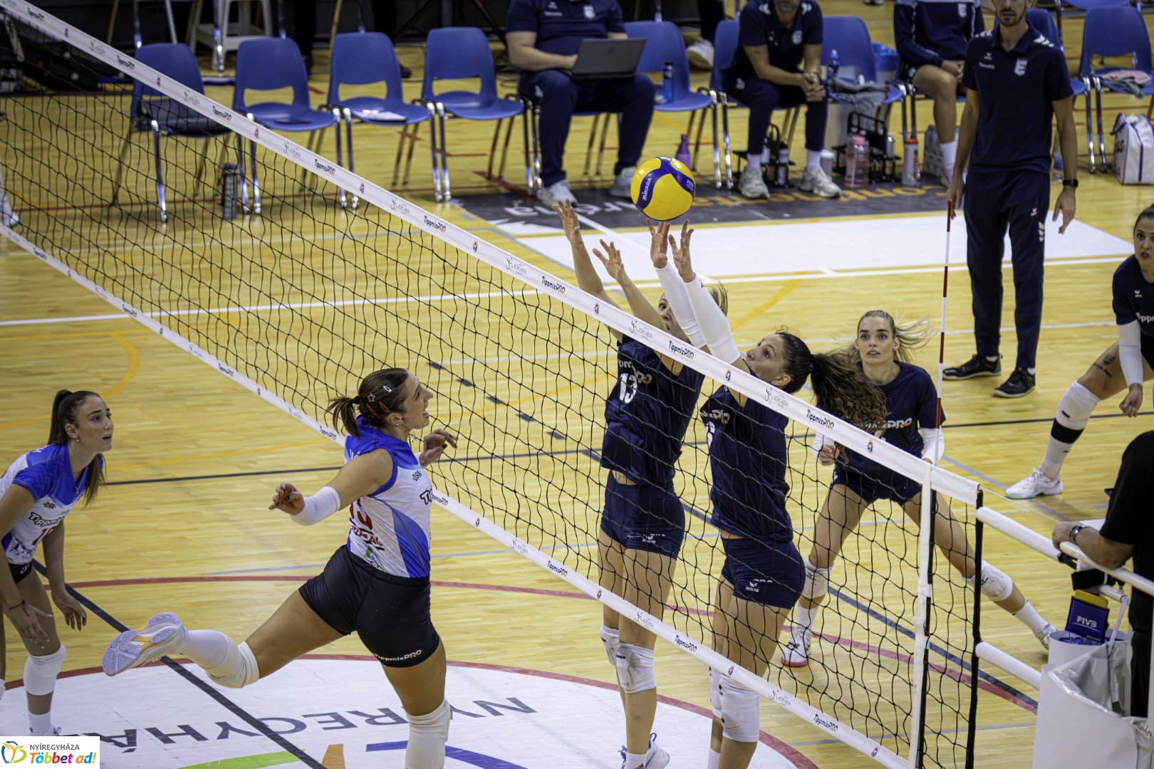 FATUM Nyíregyháza - MÁV Előre FOXCON női röplabda mérkőzés