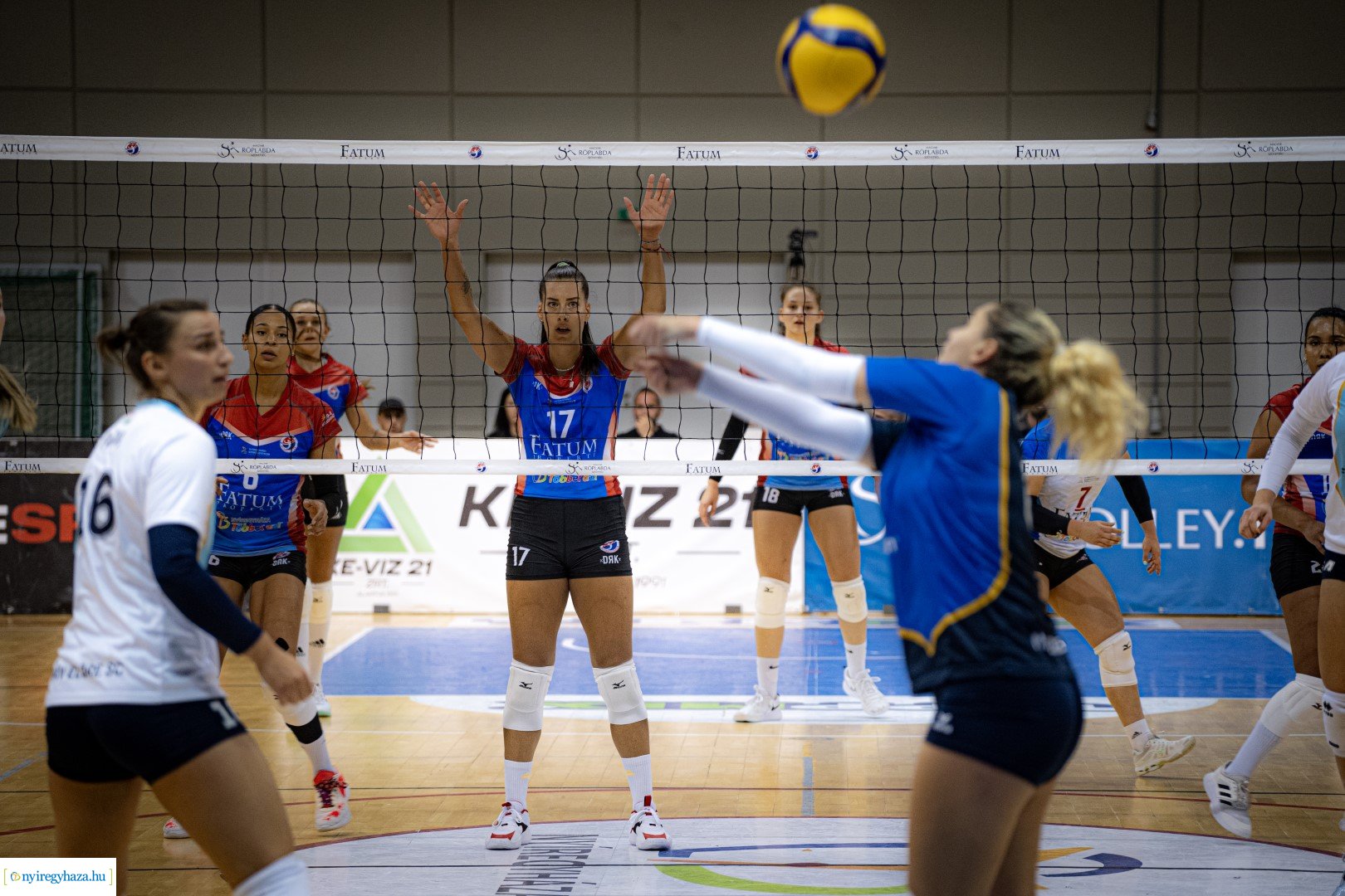 FATUM Nyíregyháza - MÁV ELŐRE Foxconn női röplabda mérkőzés