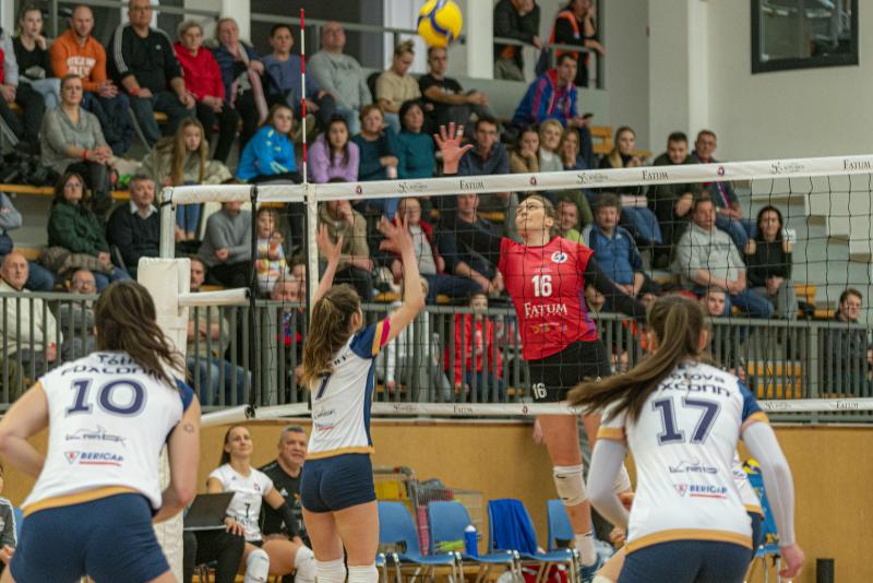 Fatum Nyíregyháza – MÁV Előre SC-ST.Solar  női röplabda mérkőzés