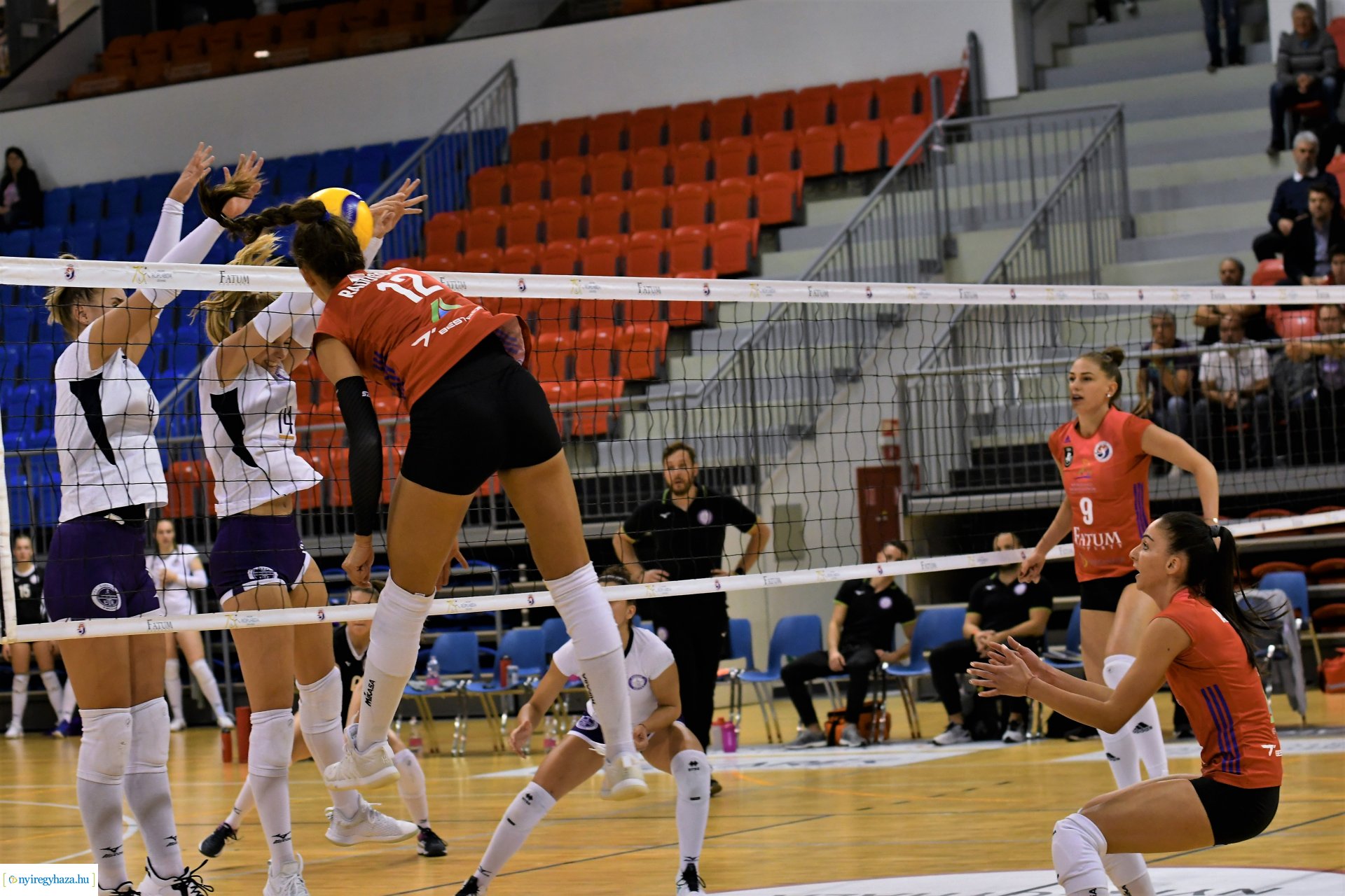 Fatum Nyíregyháza-Újpest női röplabda mérkőzés