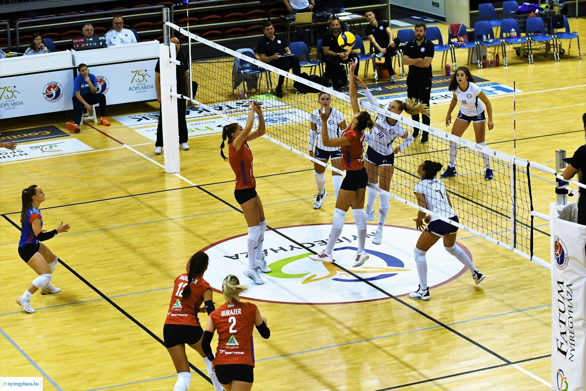 Fatum Nyíregyháza-Újpest női röplabda mérkőzés