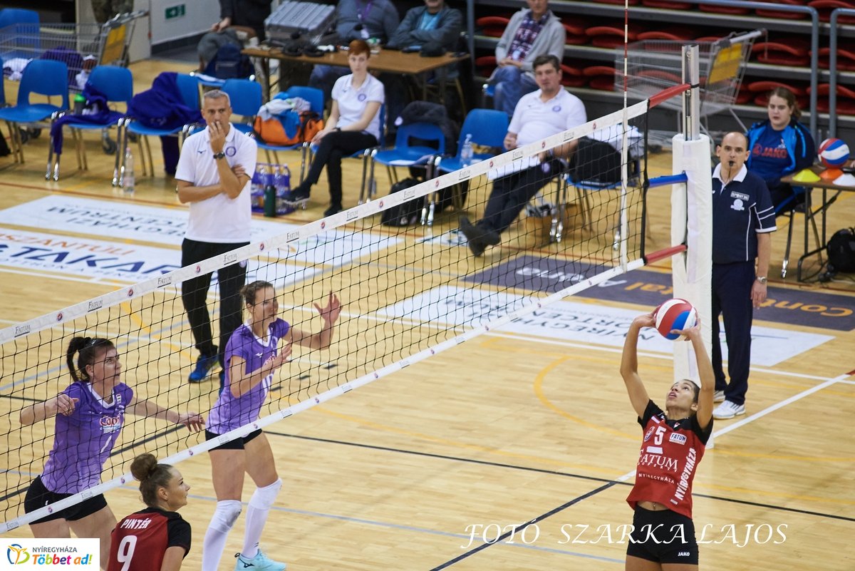 Fatum-Nyíregyháza - UTE női röpi