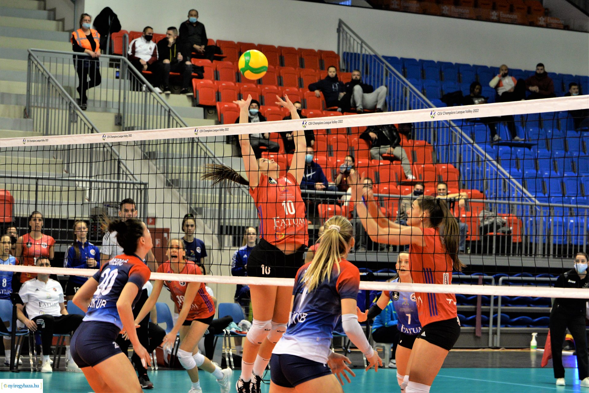 FATUM Nyíregyháza - ZOK Ub Bajnokok Ligája mérkőzés a Continental Arénában