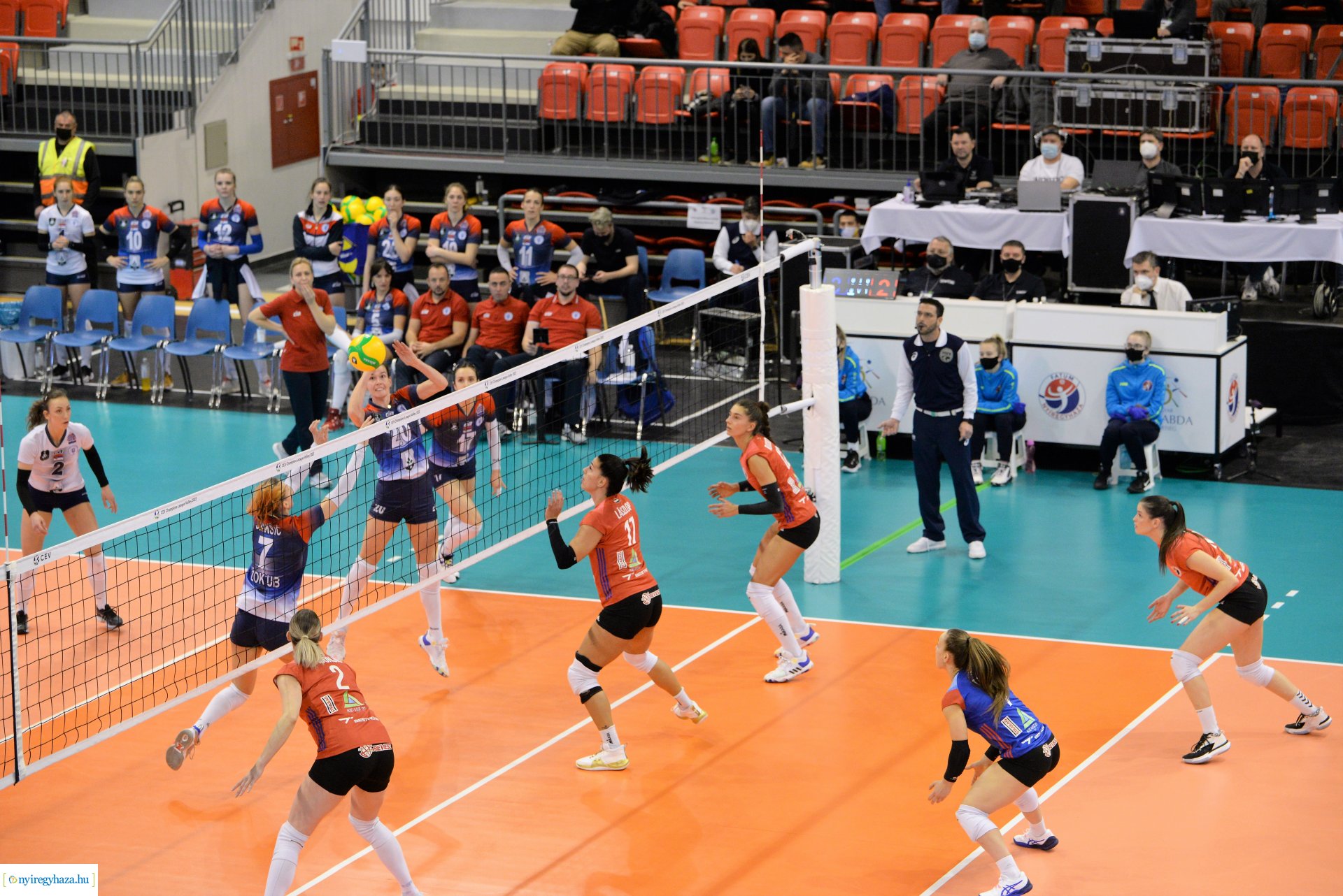 FATUM Nyíregyháza - ZOK Ub Bajnokok Ligája mérkőzés a Continental Arénában