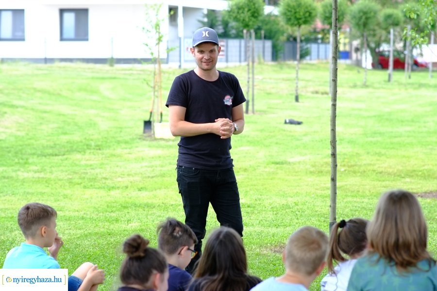 Faültetés a Bujtoson 2021 06 03