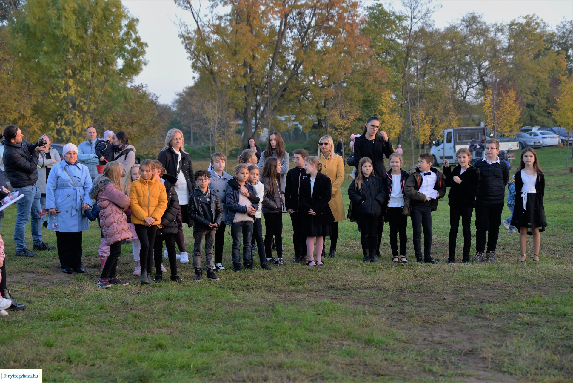 Faültetés az Újéletfa ligetben 2022