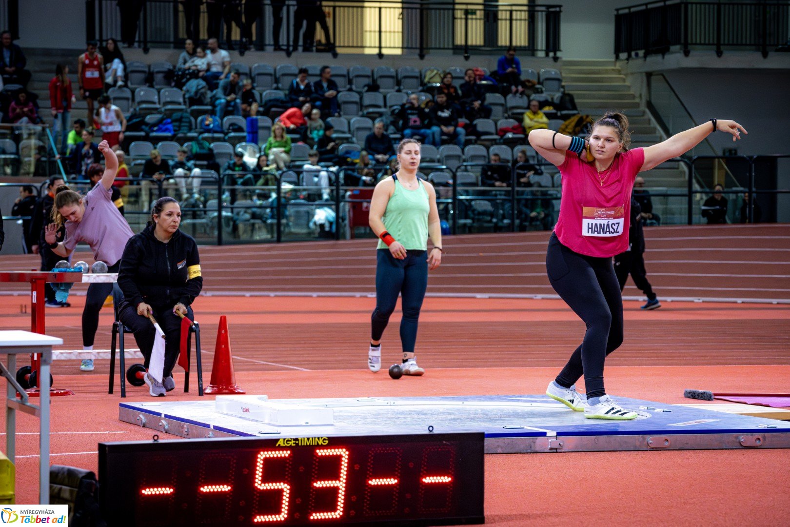 Fedettpályás Atlétika Magyar Bajnokság a Nyíregyházi Atlétikai Centrumban első nap