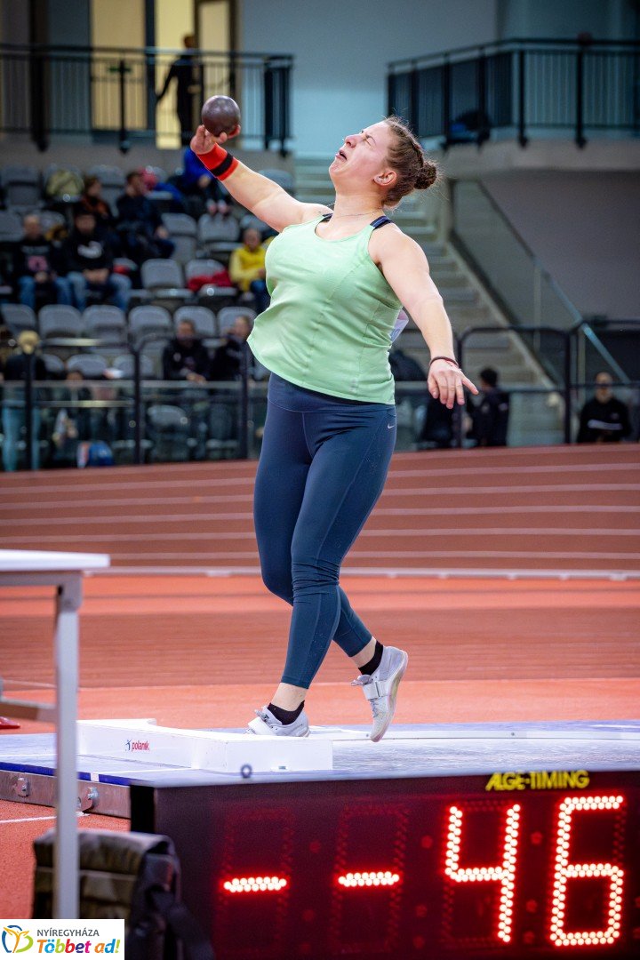 Fedettpályás Atlétika Magyar Bajnokság a Nyíregyházi Atlétikai Centrumban első nap